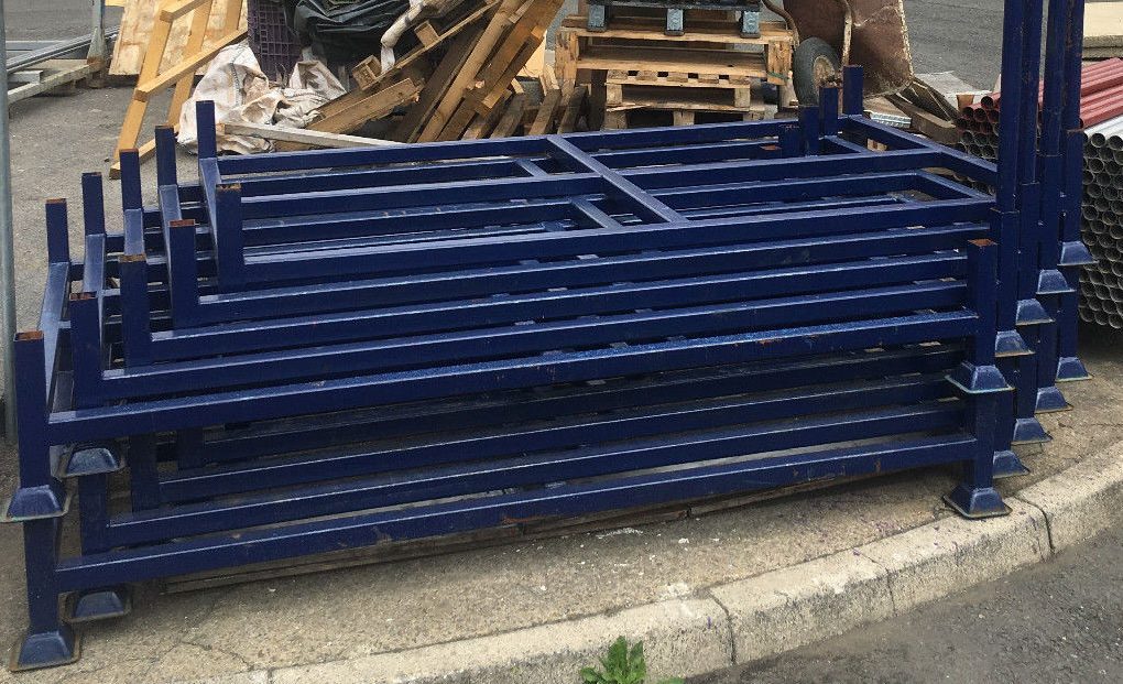 steel-stillages-stacked-blue1